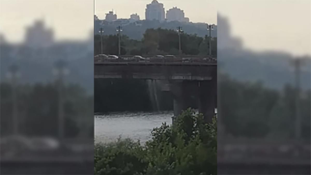 Водоспад на мосту Патона в Києві: відео Водоспад на мосту Патона в Києві: відео