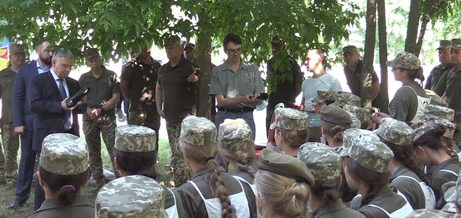 Після скандалу з підборами Таран і Хомчак зустрілися з курсантками