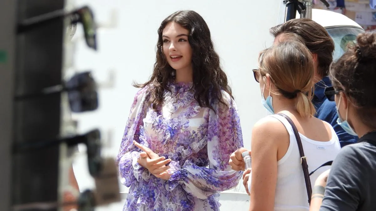 Донька Моніки Беллуччі Діва Кассель Донька Моніки Беллуччі Діва Кассель