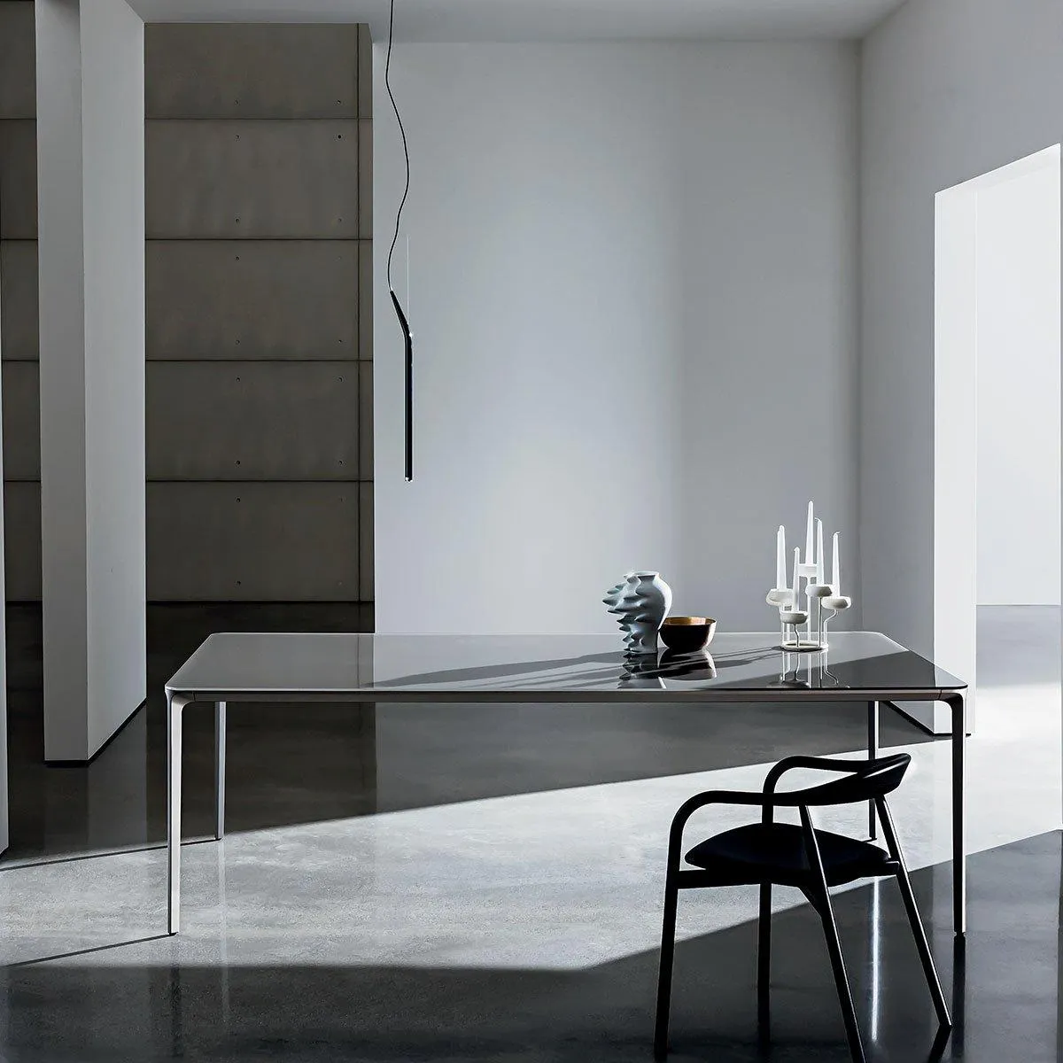 Стіл з металевими ніжками Стіл з металевими ніжками