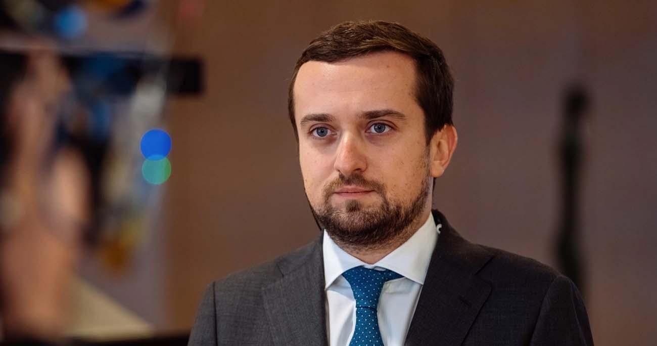 Кирило Тимошенко розповів, де взяв гроші на дорогий маєток Кирило Тимошенко розповів, де взяв гроші на дорогий маєток