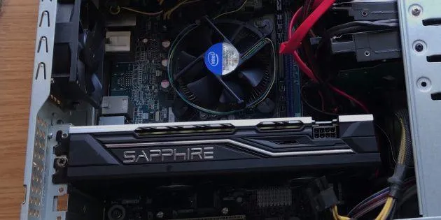 Радіатор у комп'ютері Радіатор у комп'ютері