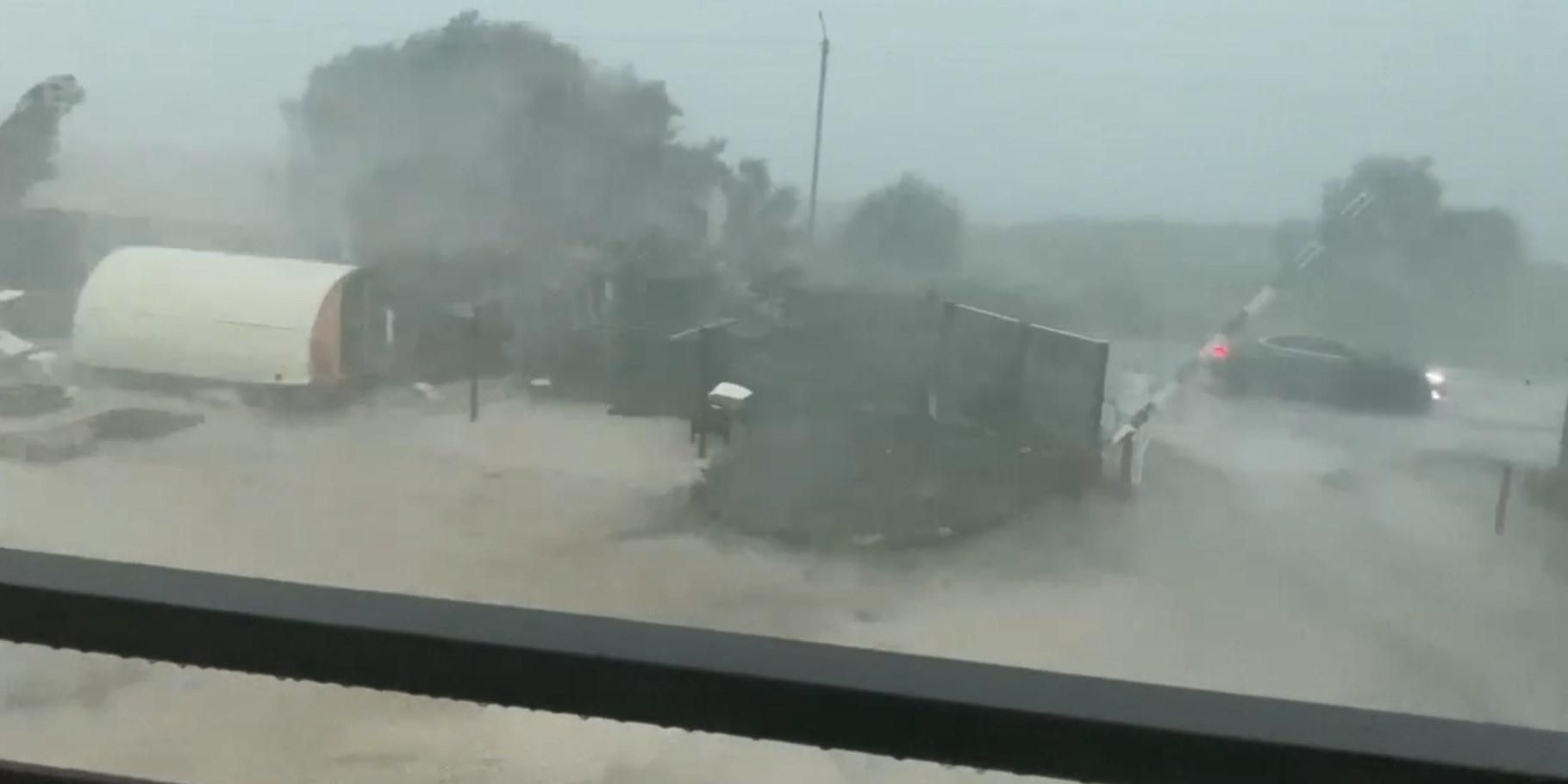 Курортний Бердянськ накрив потужний буревій Курортний Бердянськ накрив потужний буревій