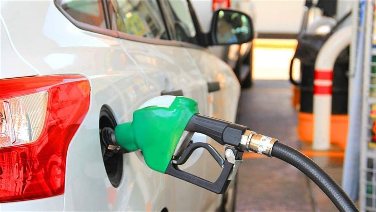 В Уряді знову підняли граничні ціни на бензин і дизпаливо