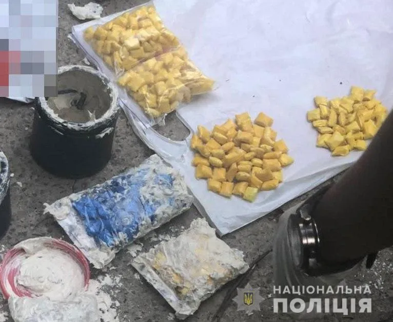 Переховування наркотиків Поліція Одеси Амфетамін