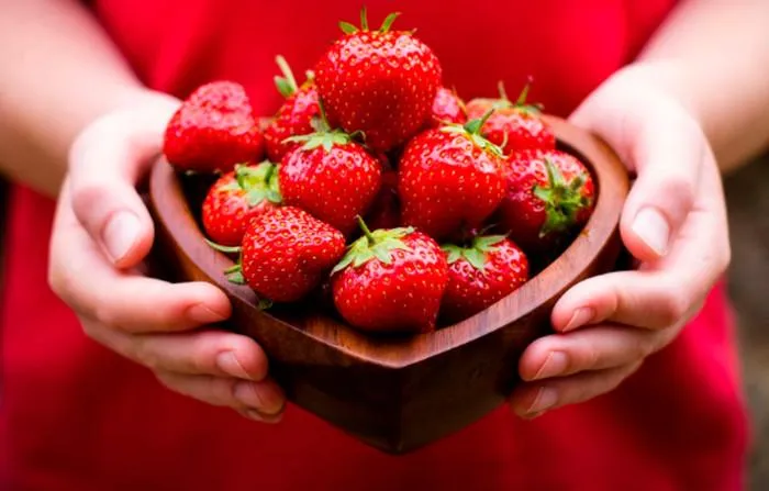 Полуниця Полуниця