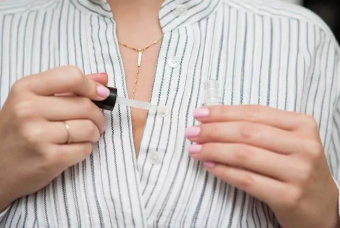 Гудзики міцно Гудзики міцно