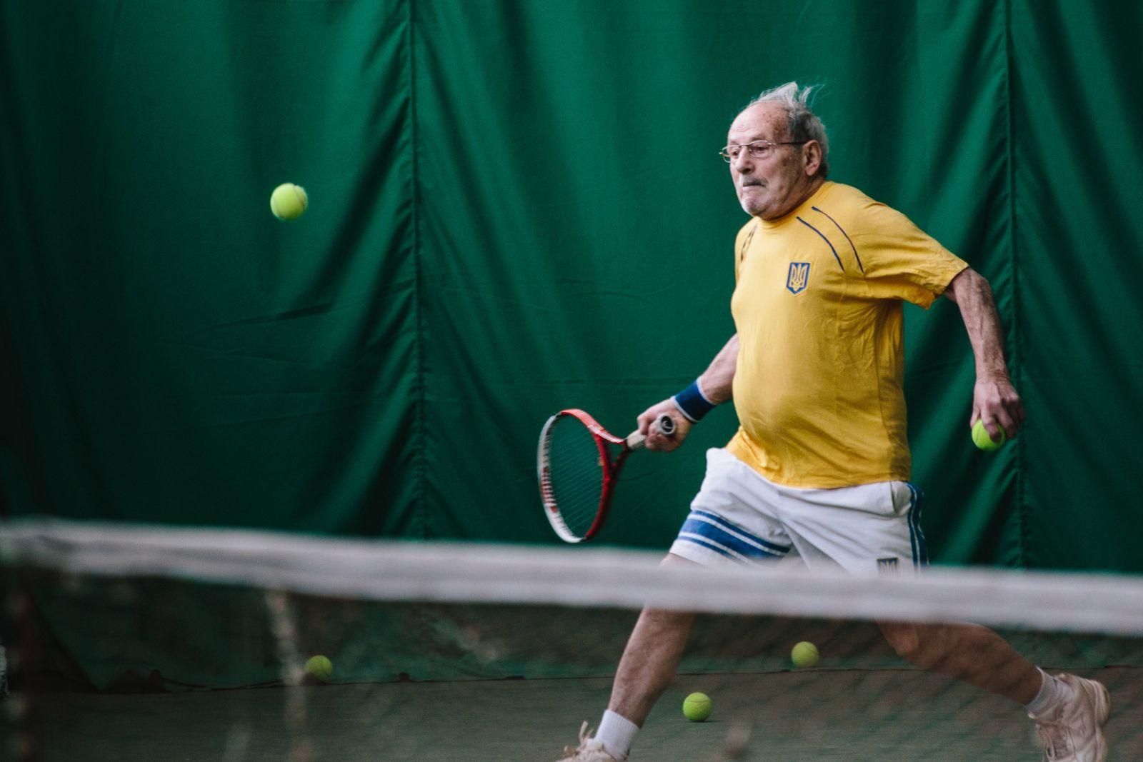 Найкращий тенісист у світі: 97-річний харків’янин потрапив до Книги рекордів Гіннеса
