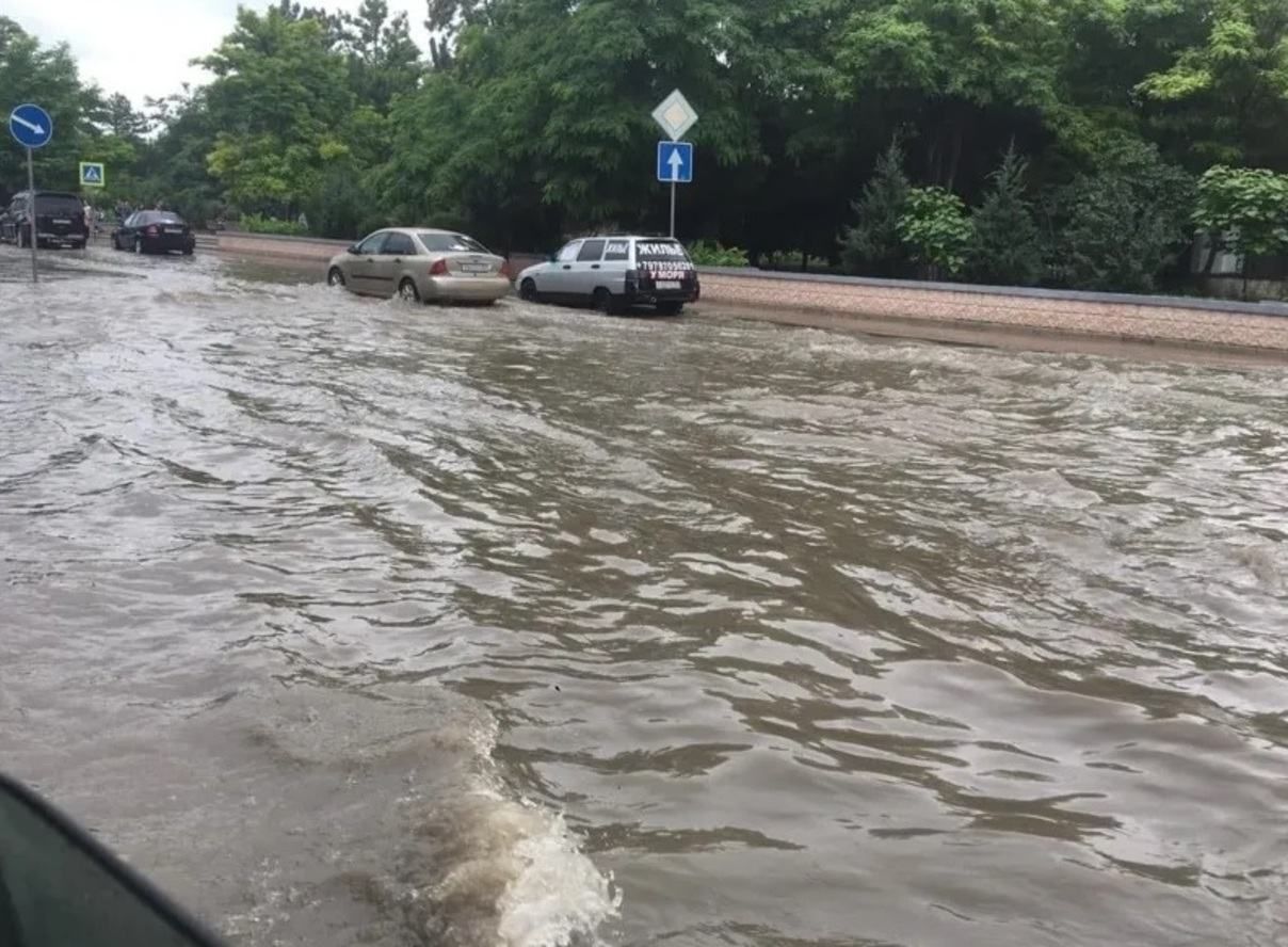 У Криму новий потоп: окупанти кажуть не панікувати У Криму новий потоп: окупанти кажуть не панікувати