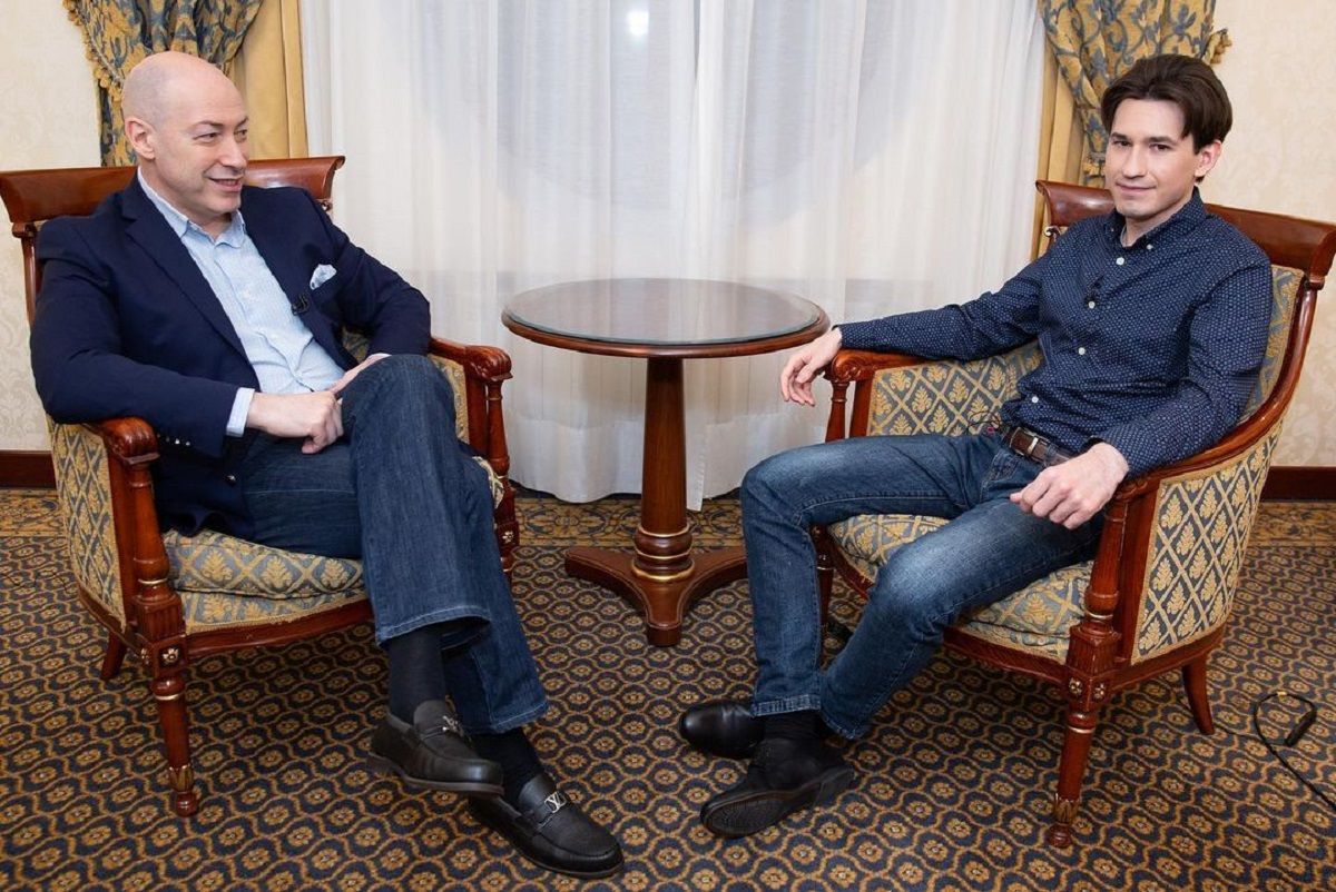 Гордон взяв інтерв'ю у свого сина Дмитра Гордона Гордон взяв інтерв'ю у свого сина Дмитра Гордона