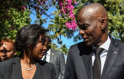Посольство Гаити опровергло информацию о смерти первой леди Мартин Моиз