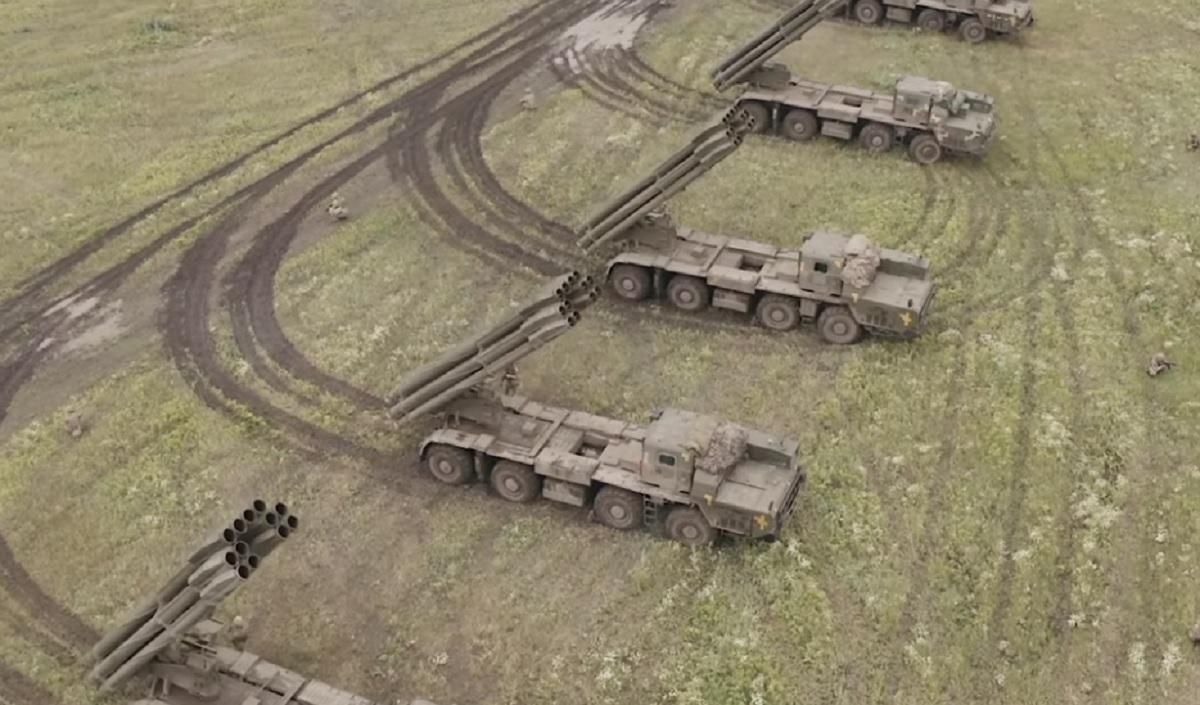 Біля окупованого Криму Оси відбили атаку ворожих літаків: відео Біля окупованого Криму Оси відбили атаку ворожих літаків: відео