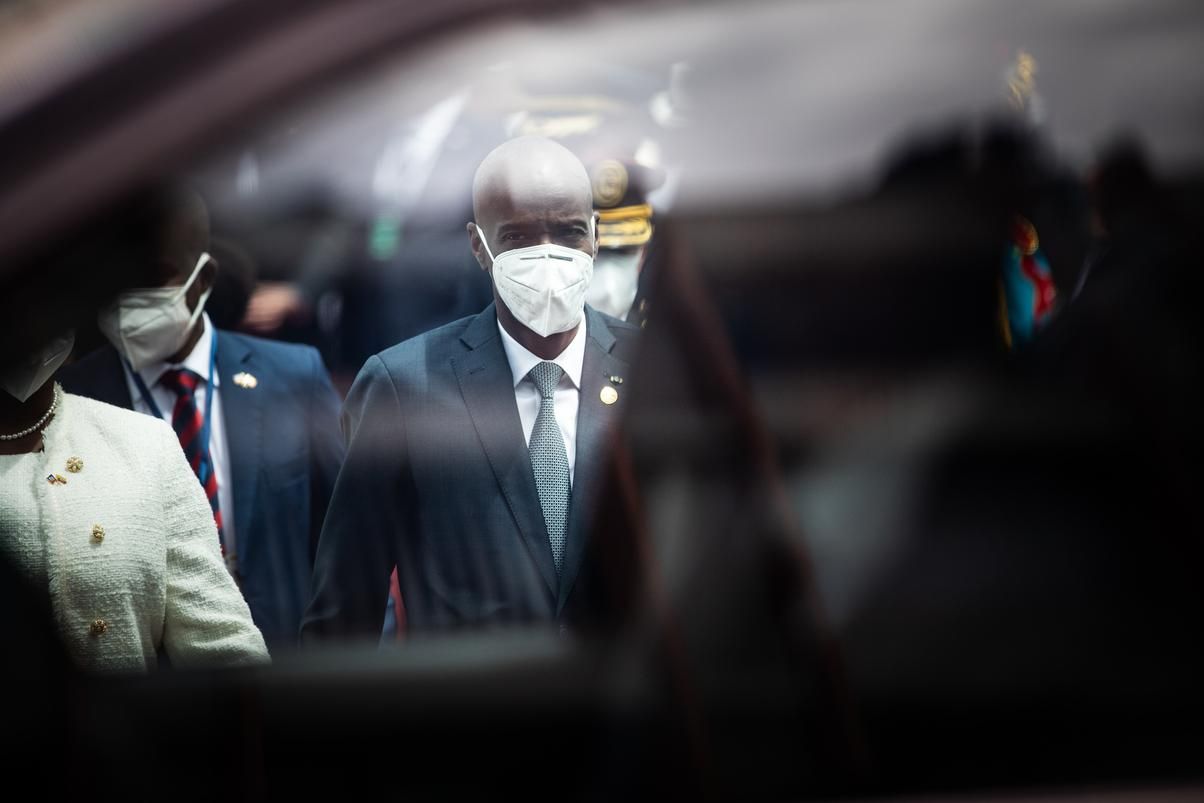 Временный премьер Гаити говорит, что будет руководить страной Временный премьер Гаити говорит, что будет руководить страной