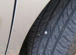 Хвилюється за свою безпеку: на Львівщині пошкодили авто відомої активістки