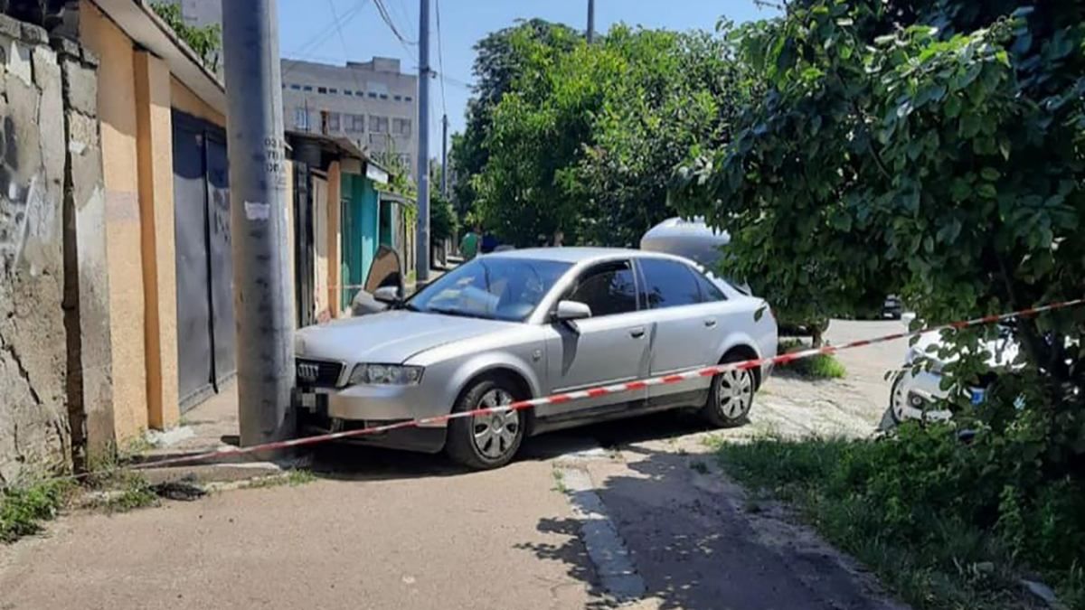 В Одесі влаштували погоню та побили поліцейського: фото