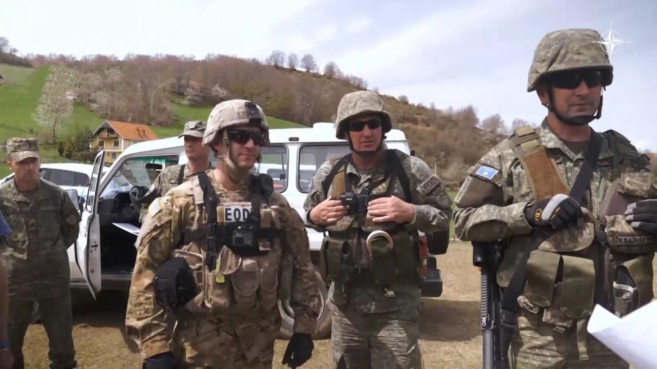 НАТО допомагає України знешкоджувати небезпечні знахідки на Сході НАТО допомагає України знешкоджувати небезпечні знахідки на Сході