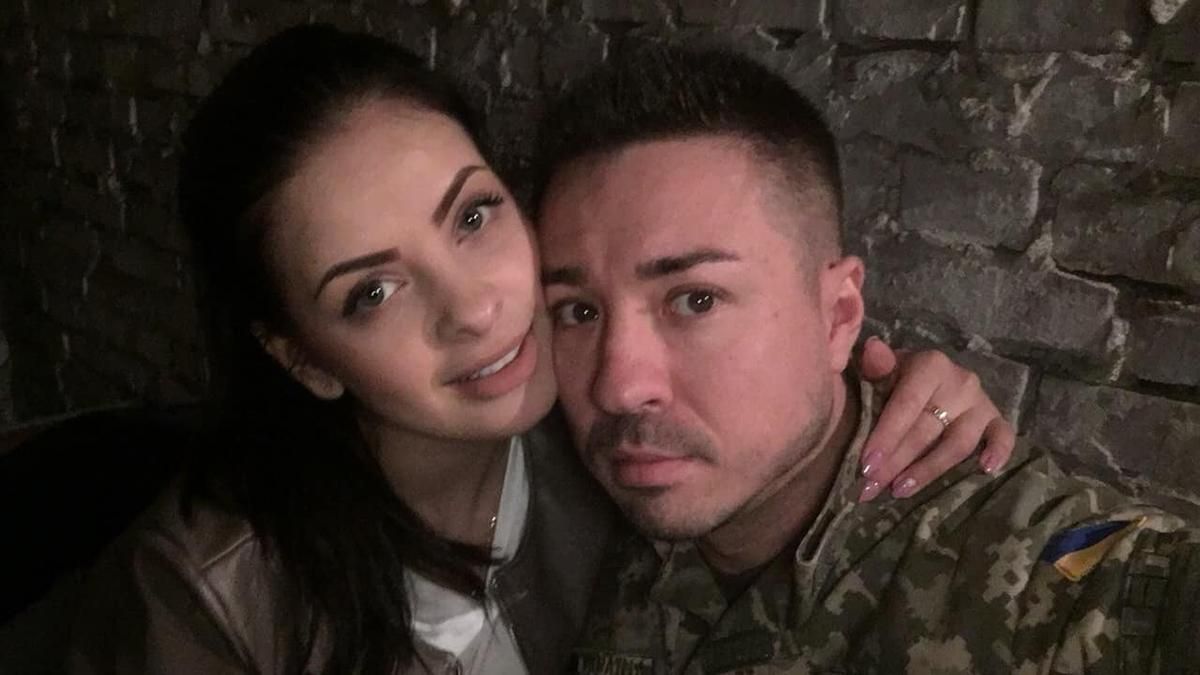 Солисты ансамбля ВСУ ушли из телешоу из-за Валерия Меладзе Солисты ансамбля ВСУ ушли из телешоу из-за Валерия Меладзе