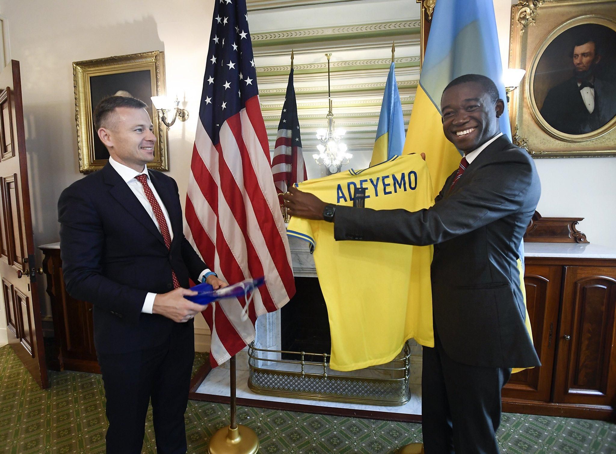 Марченко зустрівся зі заступником глави Мінфіну США – Голос Америки Марченко зустрівся зі заступником глави Мінфіну США – Голос Америки