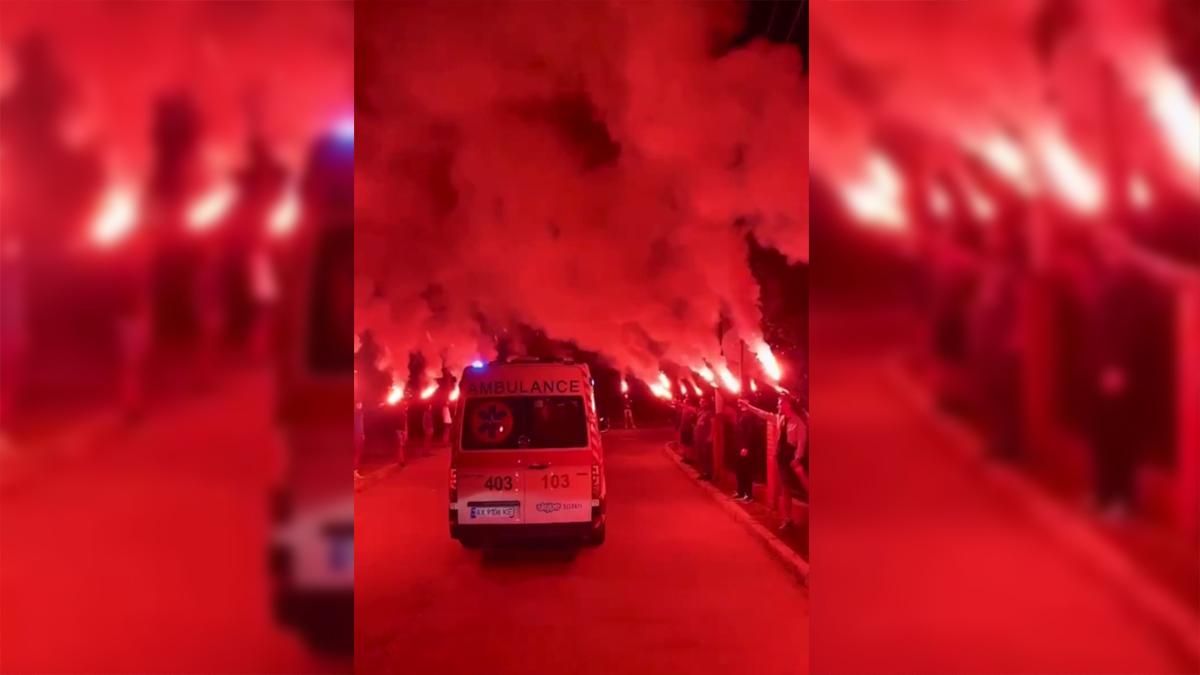 Мошенського перевезли на лікування в Ізраїль: Нацкорпус палив фаєри Мошенського перевезли на лікування в Ізраїль: Нацкорпус палив фаєри