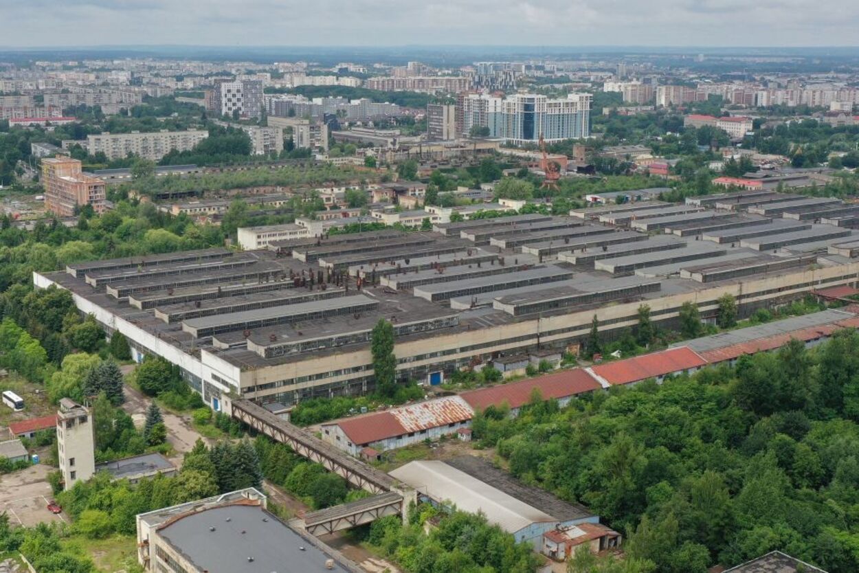Во Львове официально запретили строить ЖК на территории автобусного завода