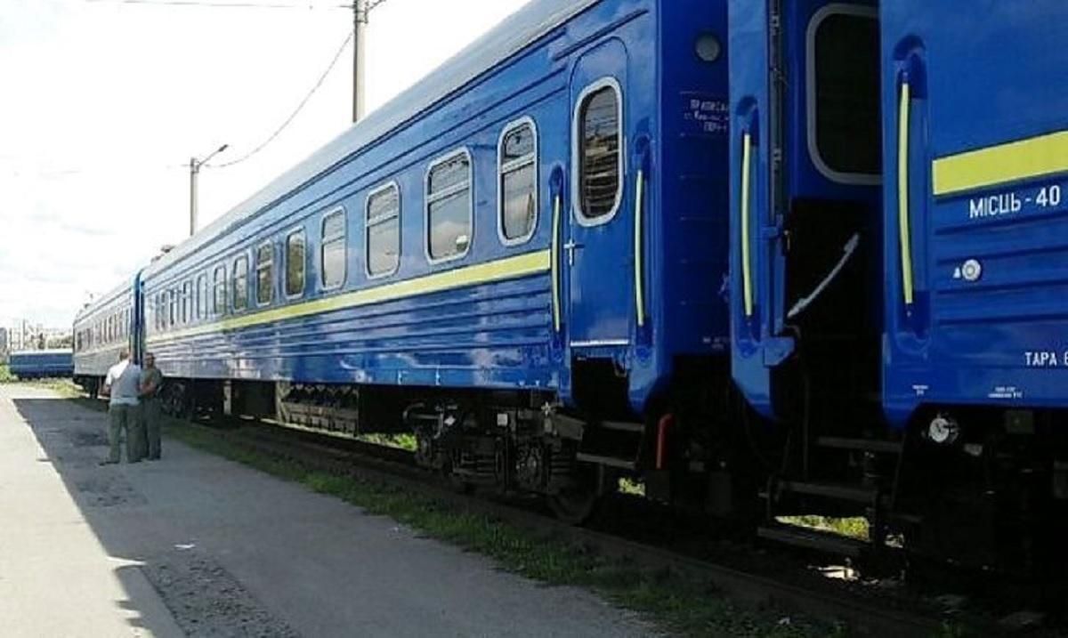 На дільниці Васильків – Боярка потяг зійшов з рейок: рейси затримують