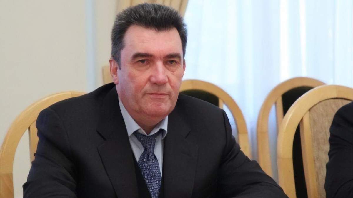 Данілов заперечив продаж мережі АЗС Glusco підсанкційним Медведчуком