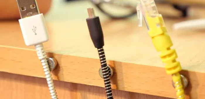 Тримач для проводів Тримач для проводів