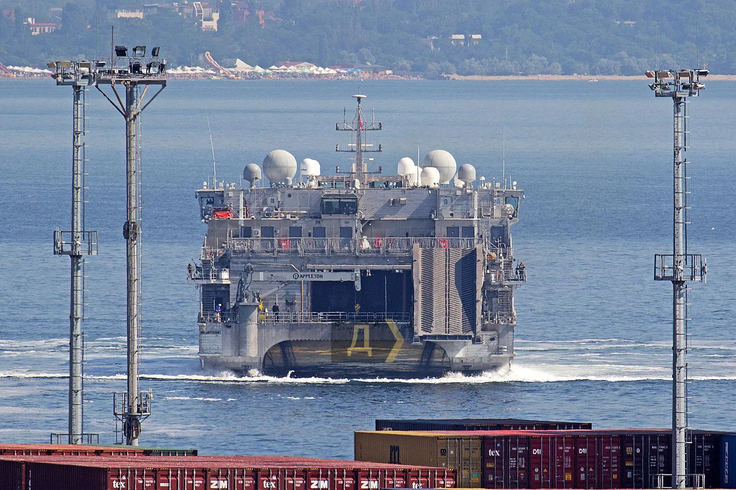 Корабель Yuma в порту Одеси