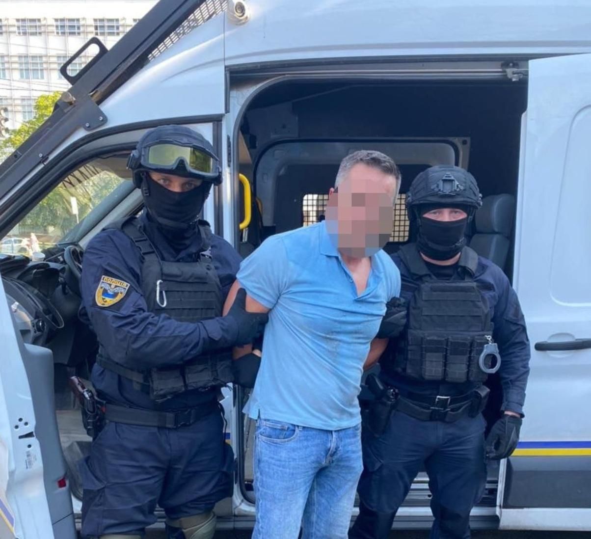 У Києві спіймали турка, який втік з суду в Харкові У Києві спіймали турка, який втік з суду в Харкові