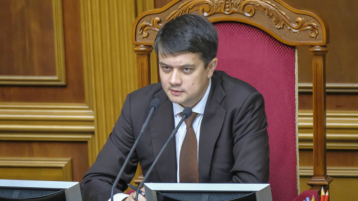 Разумков надеется, что Юрченко сложит мандат после ДТП во Львове