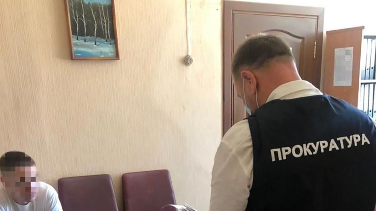 В Харькове чиновники присвоили 5 миллионов на питании детей В Харькове чиновники присвоили 5 миллионов на питании детей