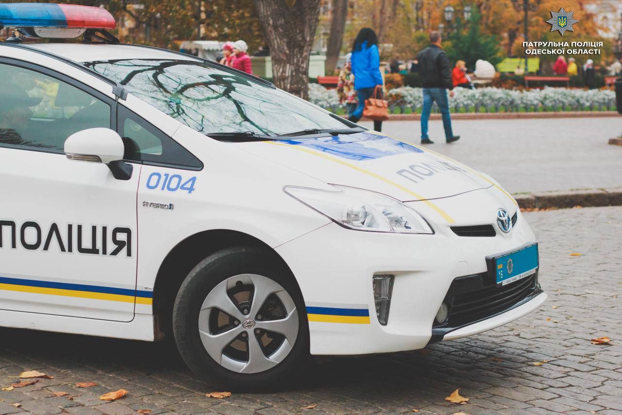 Пограбували і побили до крові людину: в Одесі затримали підозрюваних Пограбували і побили до крові людину: в Одесі затримали підозрюваних