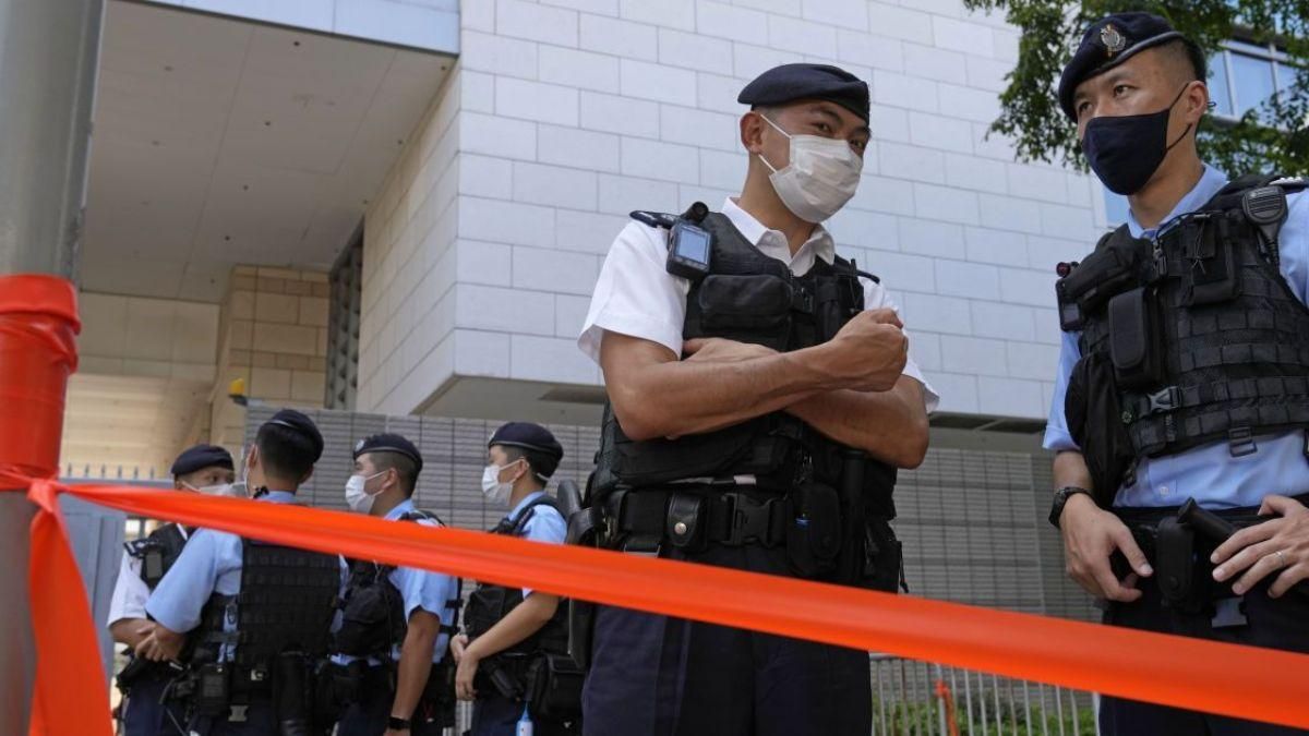 У Китаї обвалилася частина готелю: багато людей зникли безвісти 