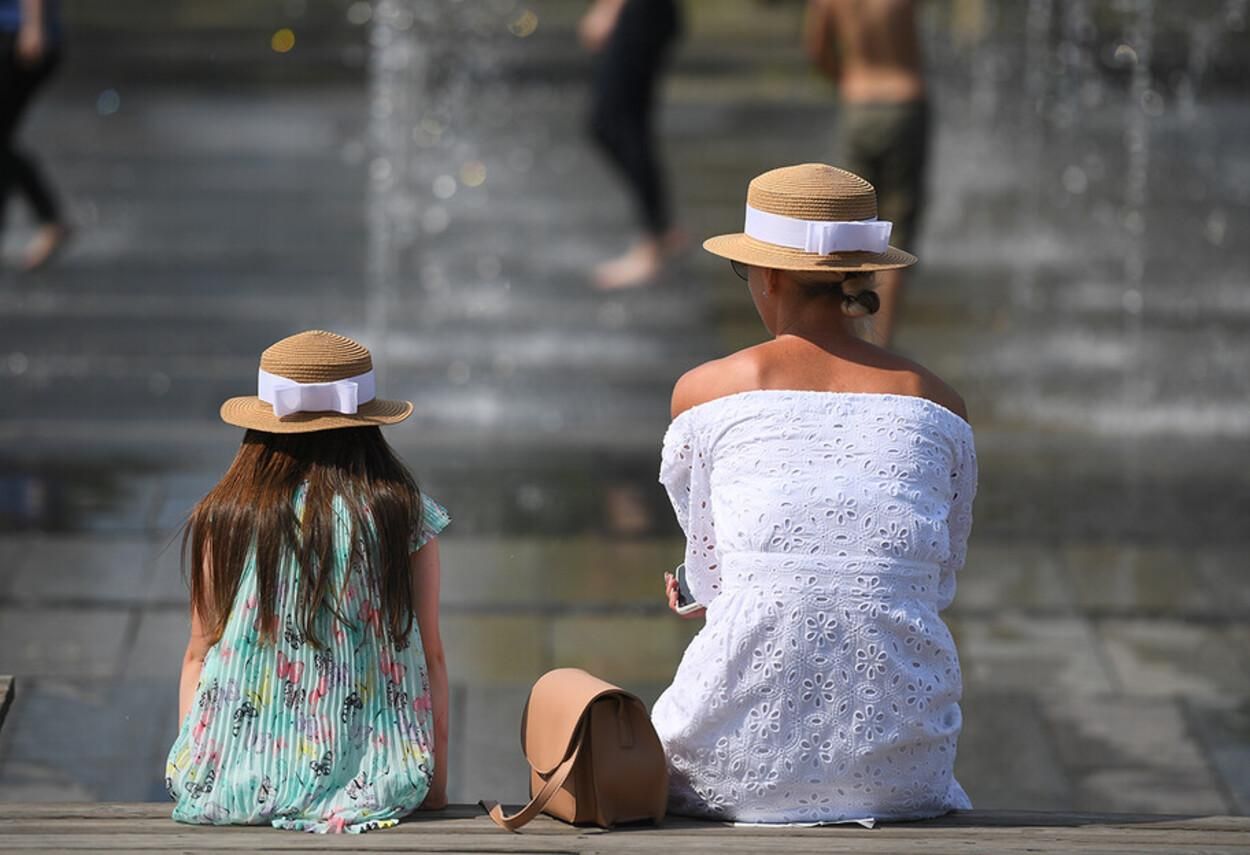 На Львівщину насувається надзвичайна спека: прогноз погоди на 13 – 17 липня 2021 На Львівщину насувається надзвичайна спека: прогноз погоди на 13 – 17 липня 2021