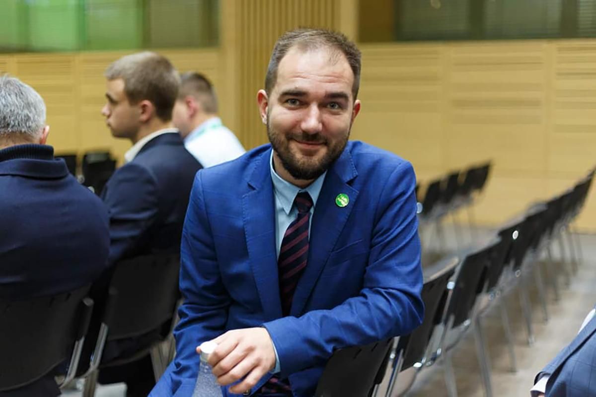 Дуже сумніваюсь, – аналітик про те, чи складе Юрченко мандат Дуже сумніваюсь, – аналітик про те, чи складе Юрченко мандат