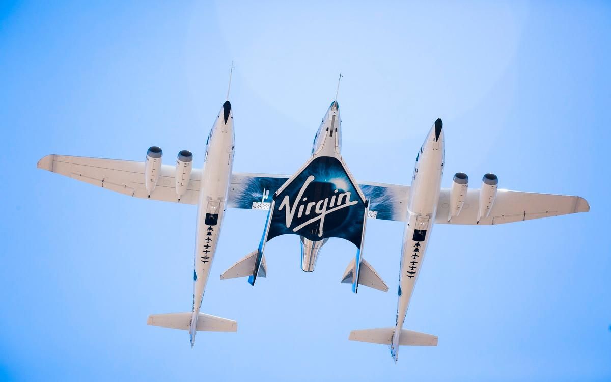 Virgin Galactic показала найкращі моменти суборбітального польоту