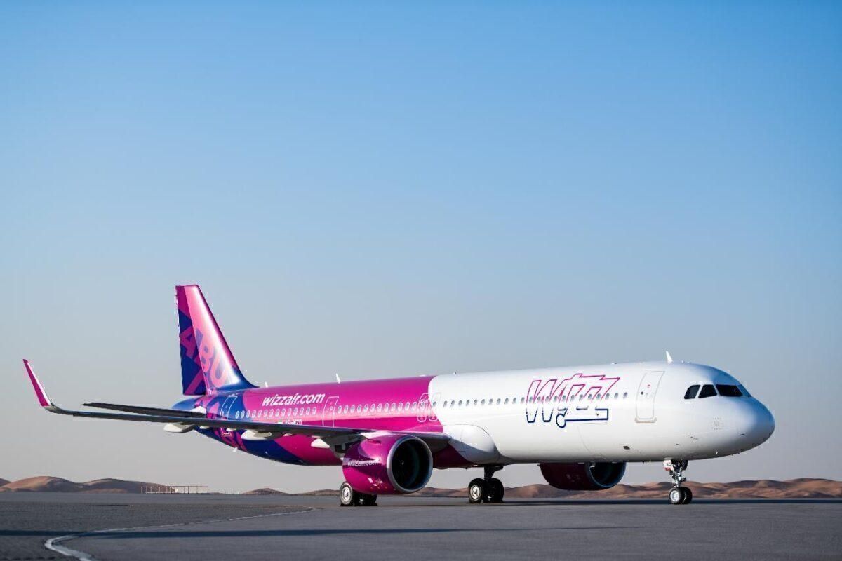 Wizz Air анонсував падіння цін на авіаквитки:причина
