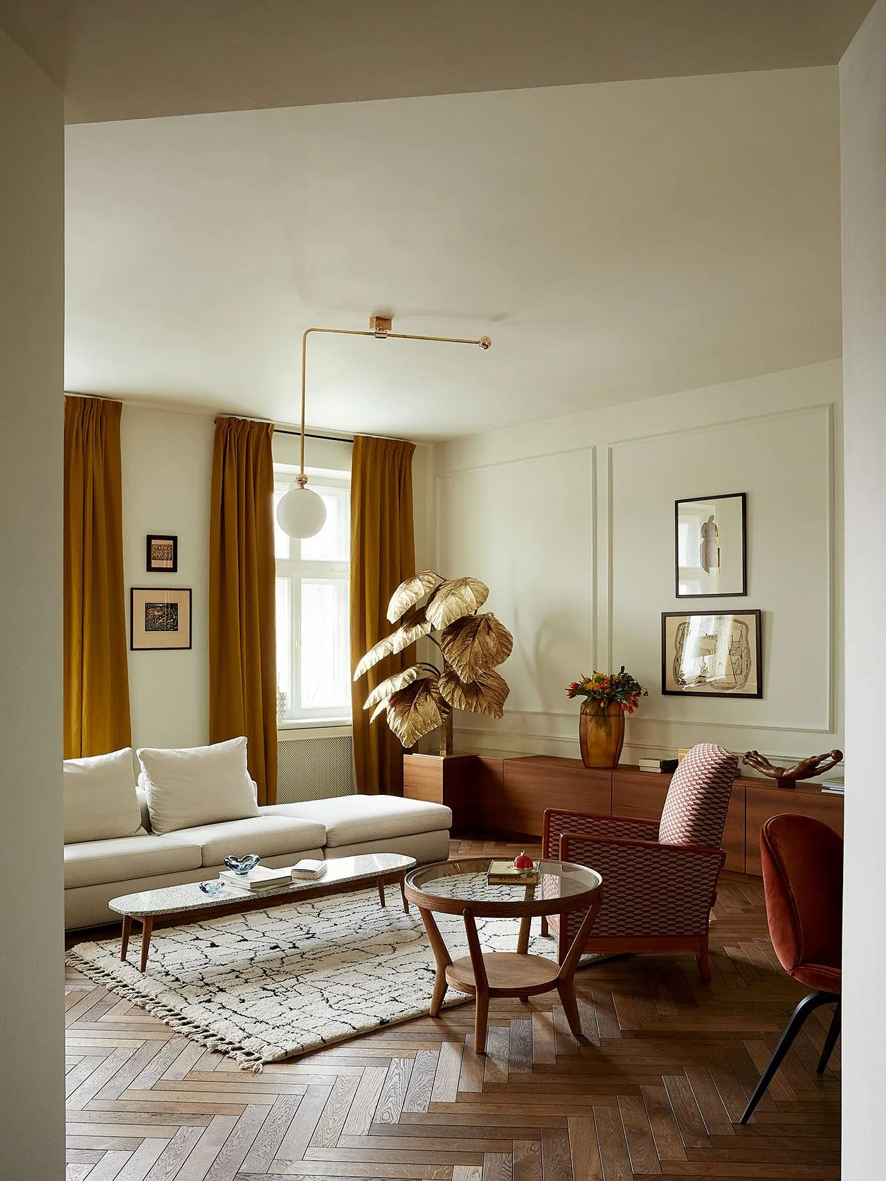 Неокласицизм у квартирі 1930-х років: фото елегантного інтер'єру в Варшаві Неокласицизм у квартирі 1930-х років: фото елегантного інтер'єру в Варшаві