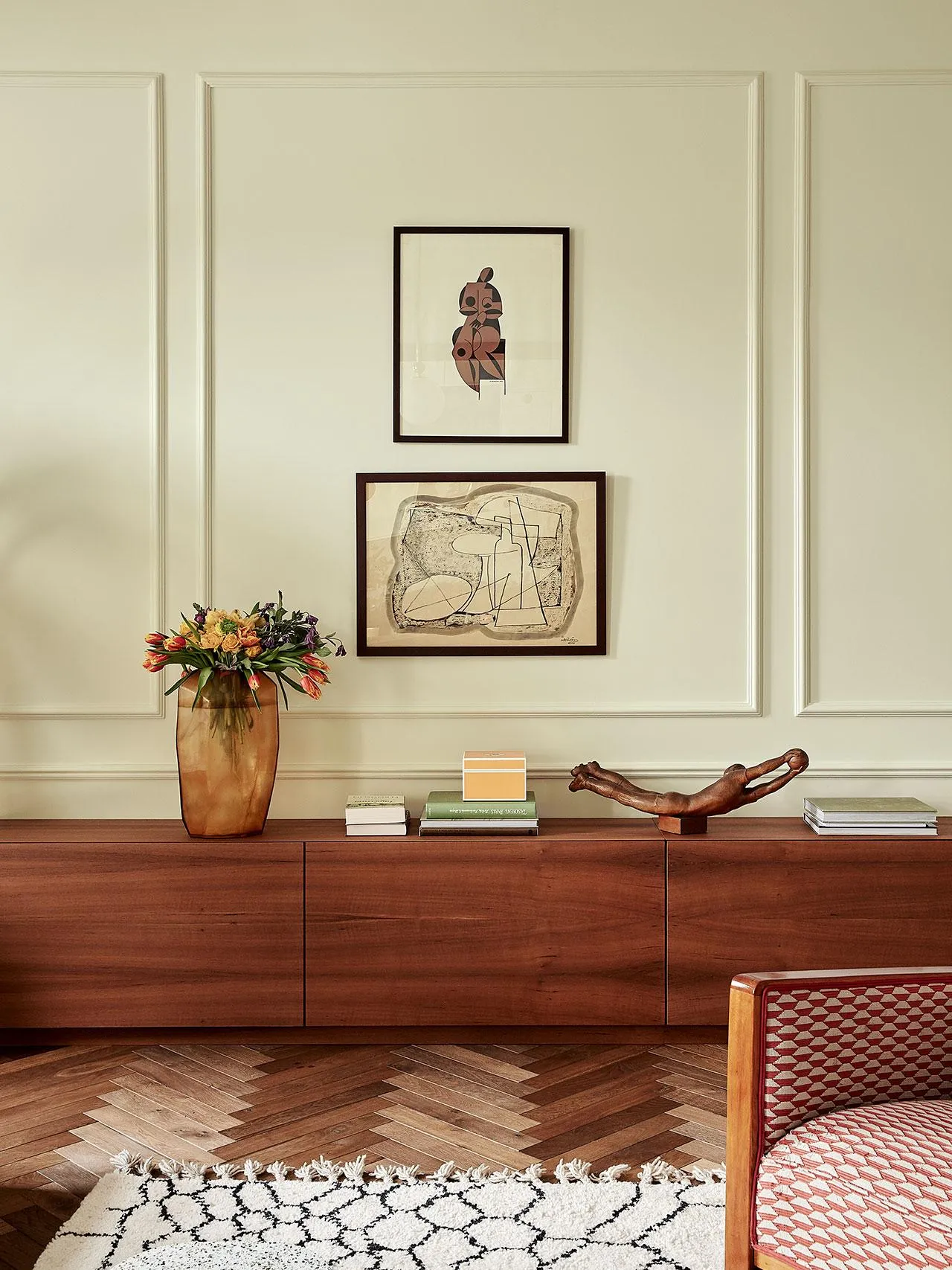 Неокласицизм у квартирі 1930-х років: фото елегантного інтер'єру в Варшаві Неокласицизм у квартирі 1930-х років: фото елегантного інтер'єру в Варшаві