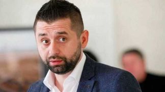 Арахамія відповів на чутки про відставку Тарана й Малюськи