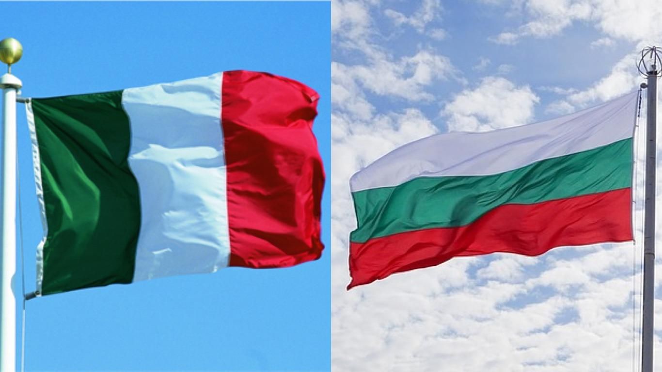 Разъяренные английские фанаты сорвали болгарский флаг с посольства