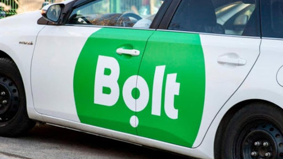 В Киеве таксист Bolt нахамил пассажирке из-за просьбы подъехать