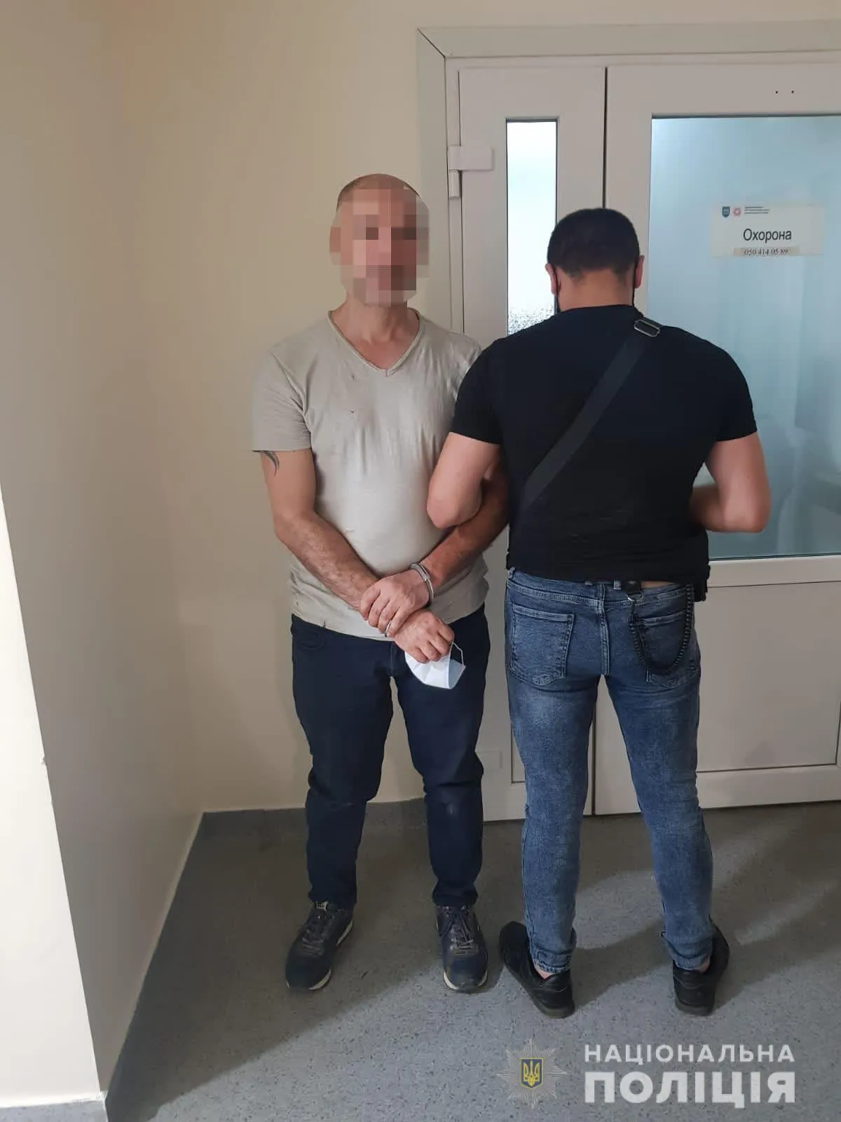 У Львові затримали іноземця, якого розшукував Інтерпол: фото