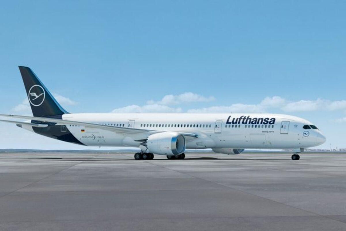 Lufthansa переходит на гендерно-нейтральные приветствия в самолетах