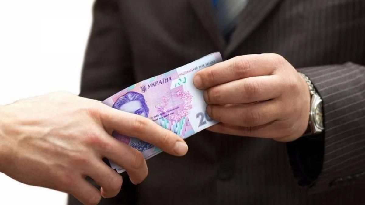 В Киеве объявили подозрение должностному лицу В Киеве объявили подозрение должностному лицу