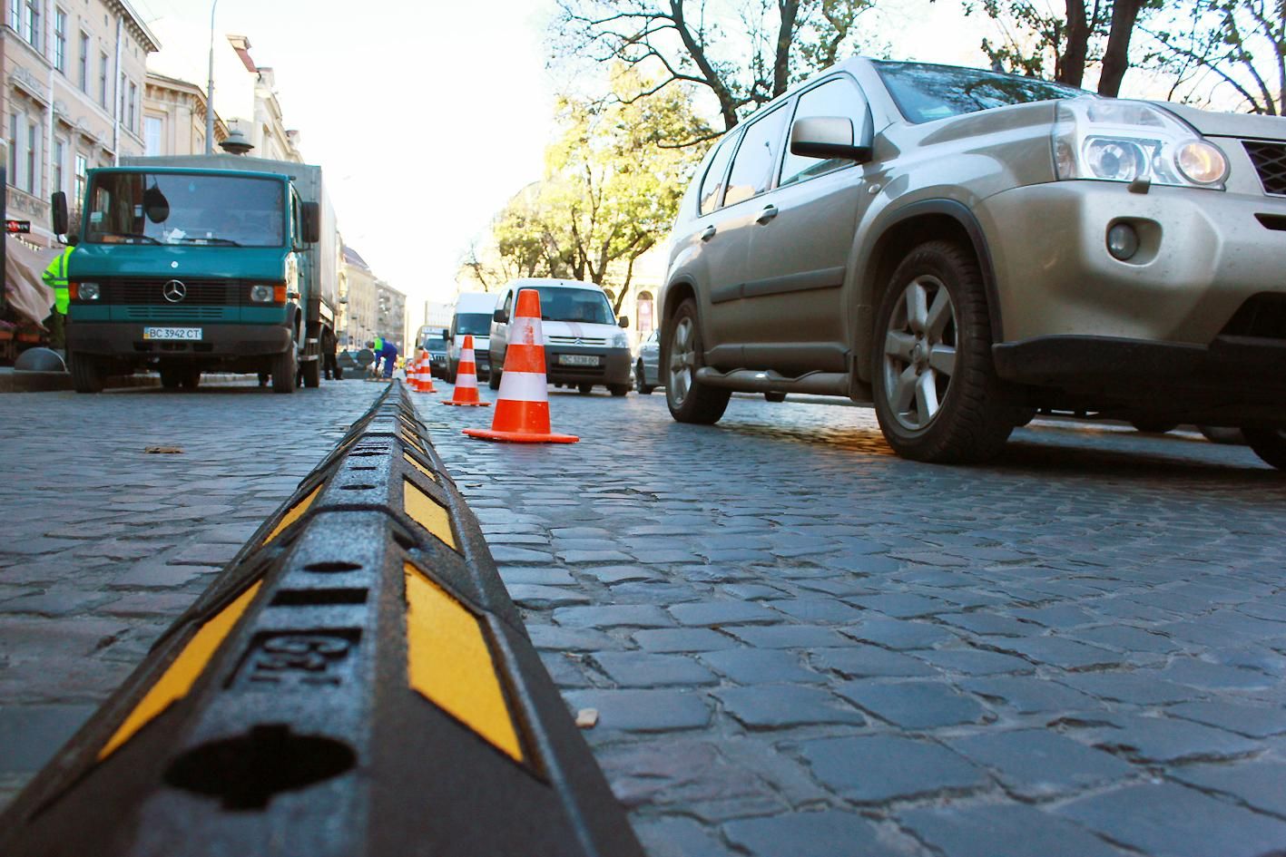 Уряд пропонує з 2030 року заборонити ввезення авто з ДВЗ Уряд пропонує з 2030 року заборонити ввезення авто з ДВЗ