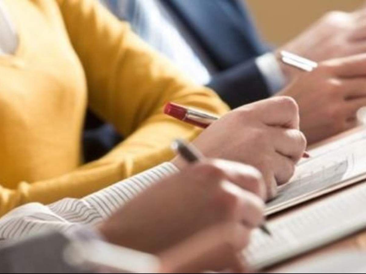 Экзамен по украинскому языку для госслужащих 2021: дата и детали Экзамен по украинскому языку для госслужащих 2021: дата и детали