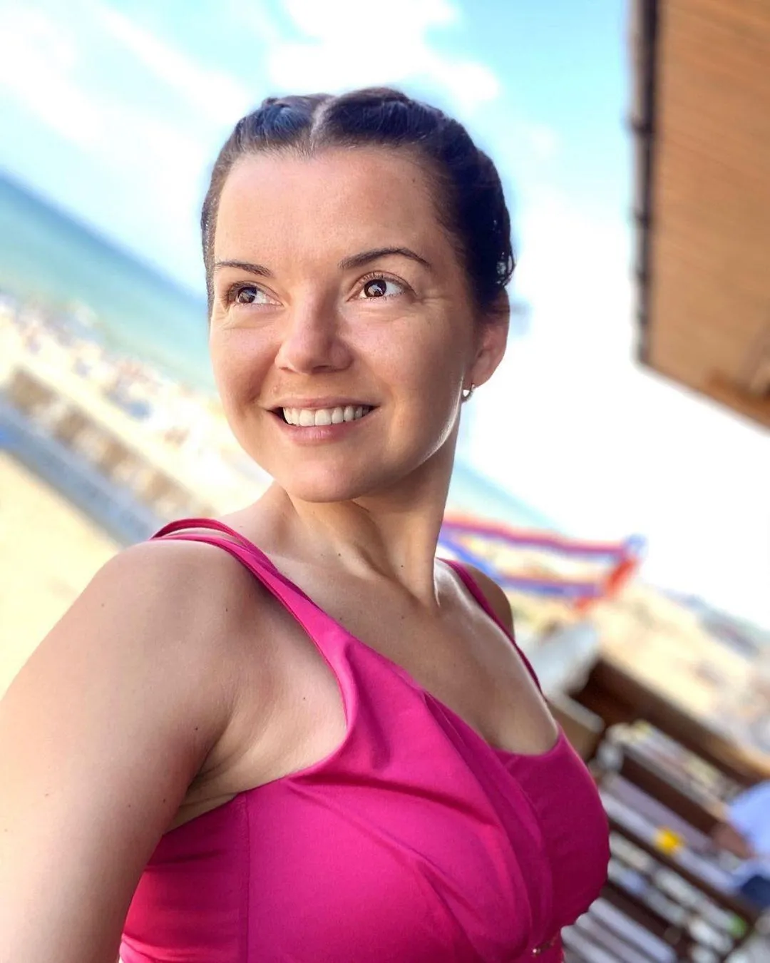 Марічка Падалко на пляжі в Грибівці Марічка Падалко на пляжі в Грибівці