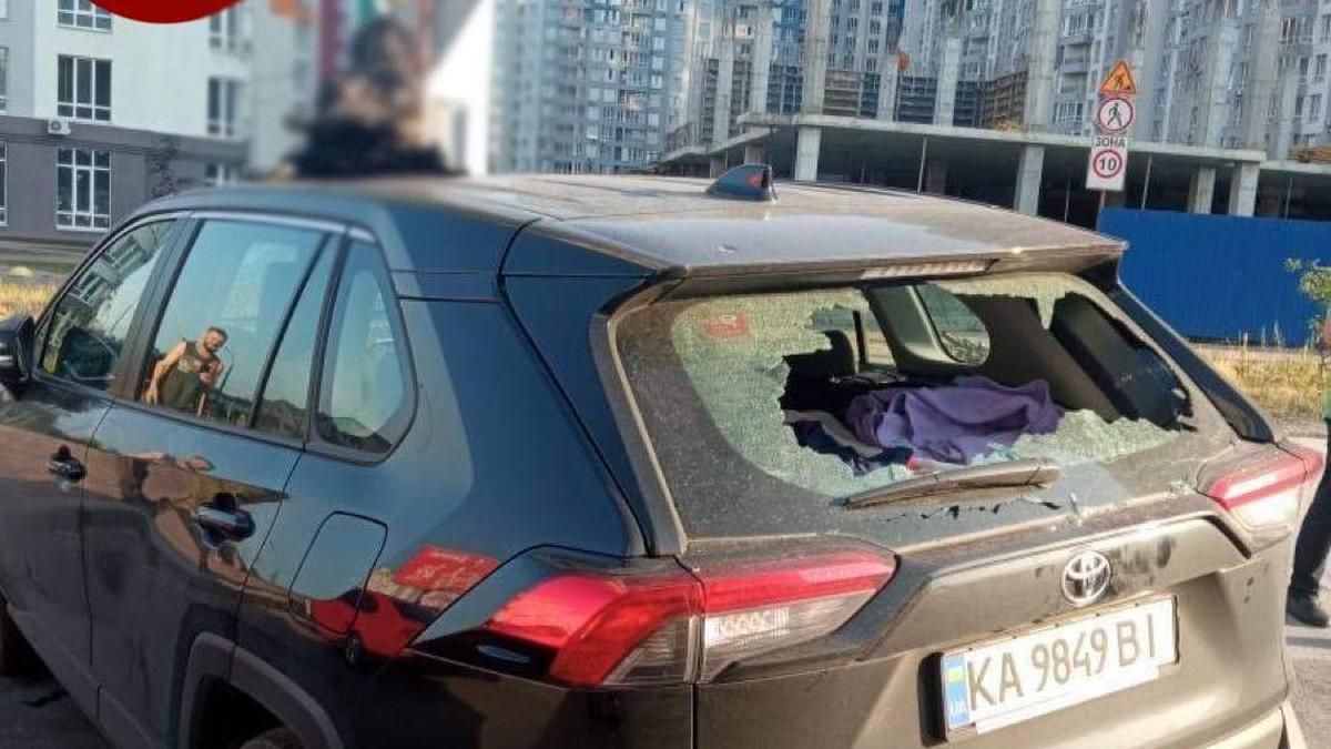 В полиции Киева оставить голову коровы на авто в Киеве могли подростки