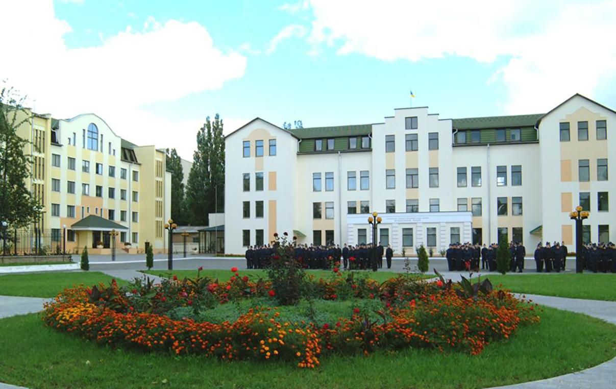 Рада дозволила громадам створювати ліцеї: як це відбуватиметься Рада дозволила громадам створювати ліцеї: як це відбуватиметься